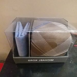 Michael Kors Tie and Pocket Square